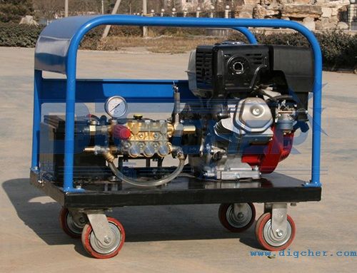 DI9018GM太陽能電池板移動(dòng)清洗單機(jī)